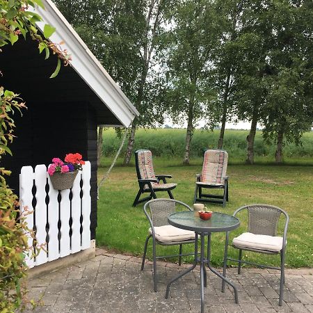 Stunning Romantik Cabin Close To Baltic Sea Idestrup Exterior foto